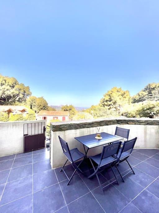 Apartment T2 Village *